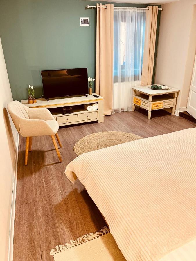 Moon And Sun Apartments Sibiu Exterior foto